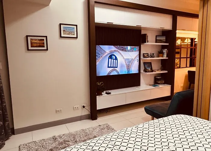 Apartamento Cozy Uptown Park Tower 2
