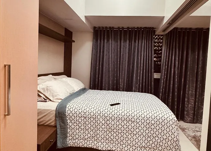 Cozy Uptown Park Tower 2 Apartamento *