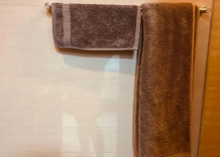 Apartamento Cozy Uptown Park Tower 2